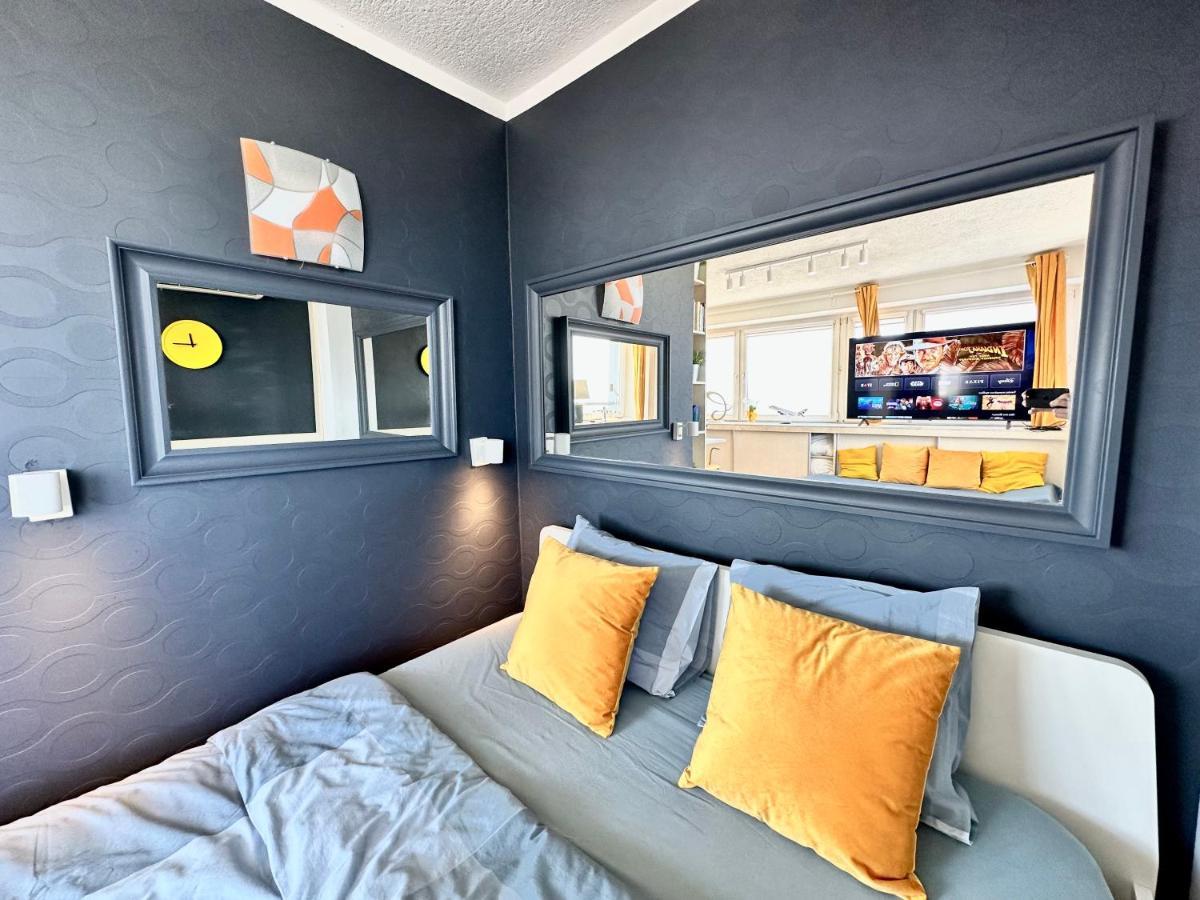 Sun Clima/ac Metro X2 Fast Wifi 500 Mbs 70'tv Netflix Appletv Hbo Warschau
